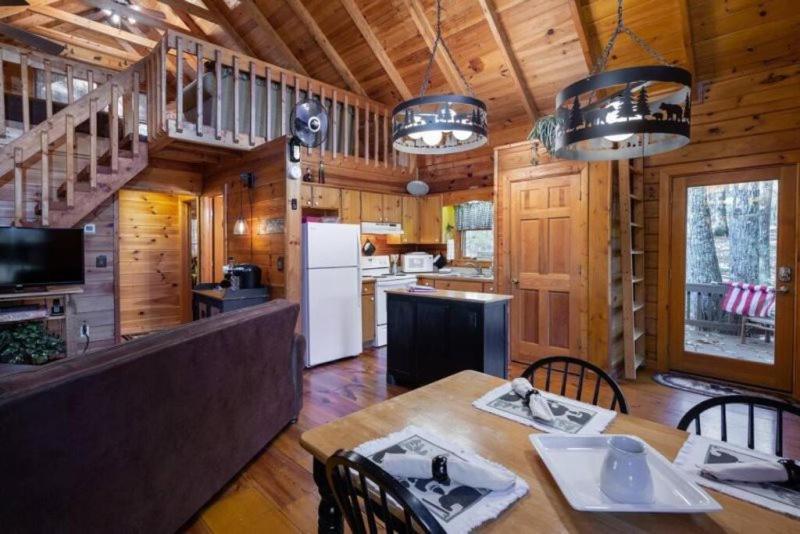 Mountain Time Cabin, Hot Tub, Fire Pit, Fireplace Βίλα Blue Ridge Εξωτερικό φωτογραφία
